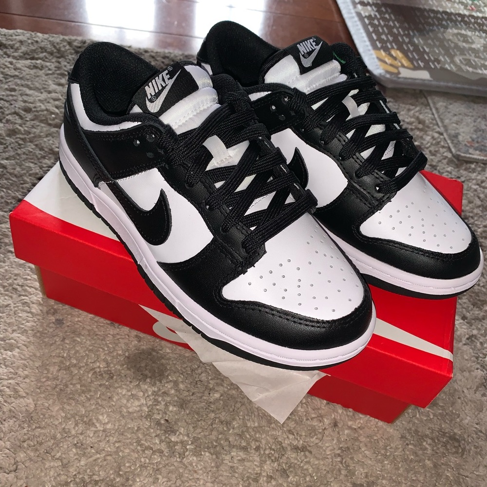 Nike Dunk Low Retro White Black Panda
